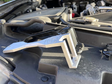 S&B Filters 72-1001 Billet Battery Hold-Down Brackets, 2023-2026 Ford 6.7L Powerstroke, Photo 2