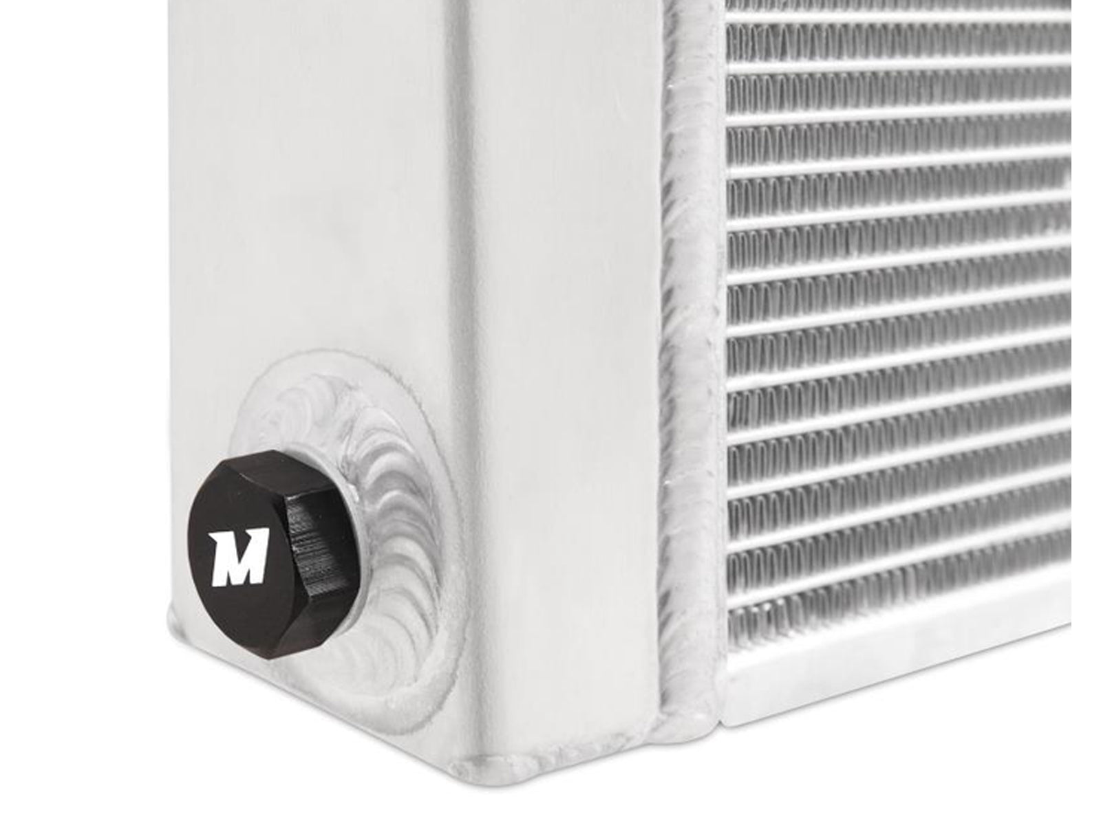 Mishimoto MMRAD-DMAX-11 Aluminum Radiator, 2011-2016 GM 6.6L Duramax LML, Close Up 3