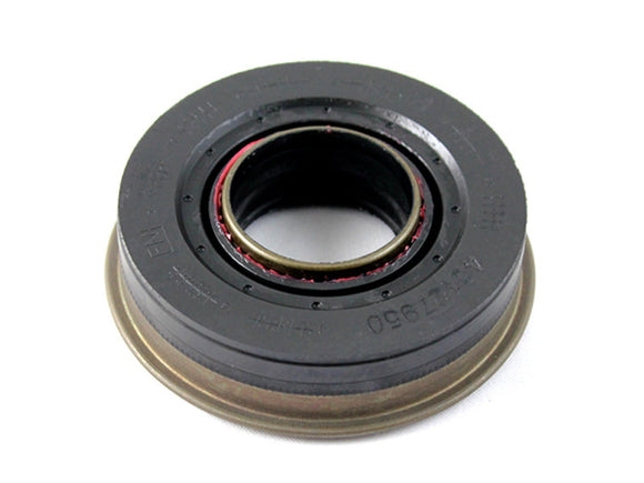 23196678 Front Drive Axle Inner Shaft Seal, LML, 2011-2016Large